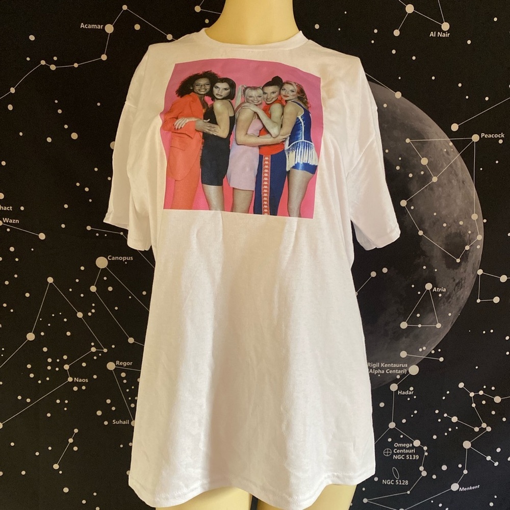 Spice girls graphic tee. 👭👭❣️
